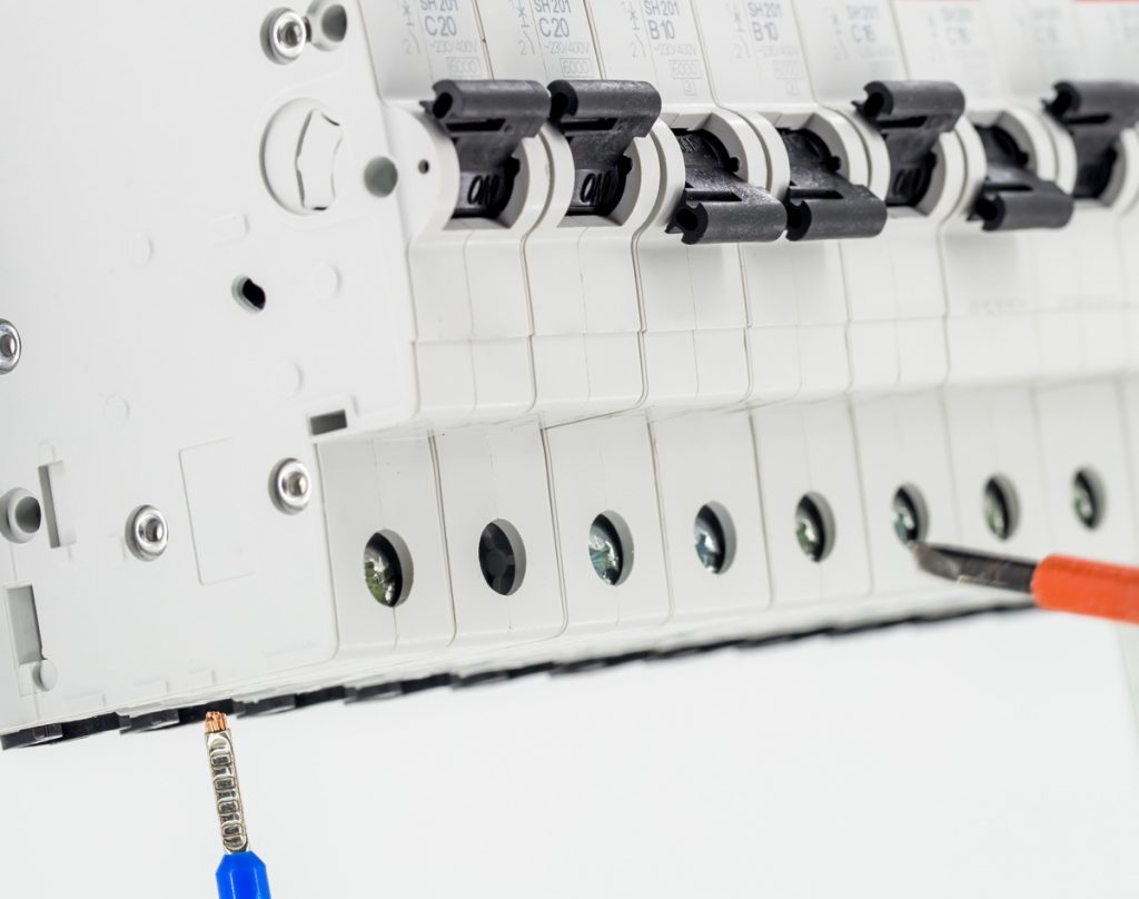 Low Voltage Circuit Breakers